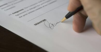 Contrato laboral firmado — indefinido vs término fijo